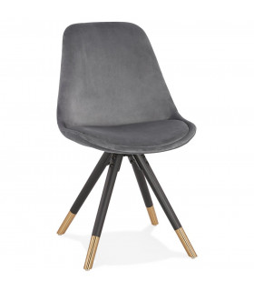 Chaise design gris en tissu et bois Hoop