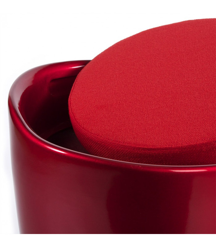 tabouret bas rouge en tissu et plastique Connery