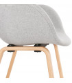 Fauteuil design gris clair en tissu et bois Claudia
